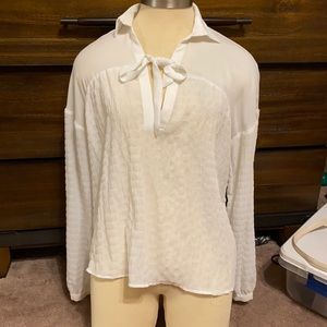 Line + dot blouse